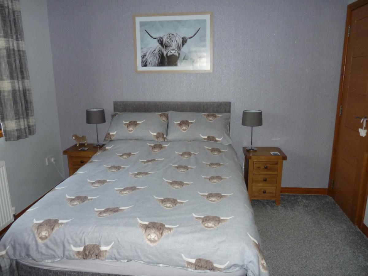 Inverness. Private Double Room With En Suite. Room Only. Екстер'єр фото